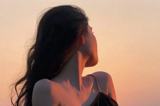 中秋晚会变“预制菜”？明星集体假唱穿帮主持人尬聊太敷衍